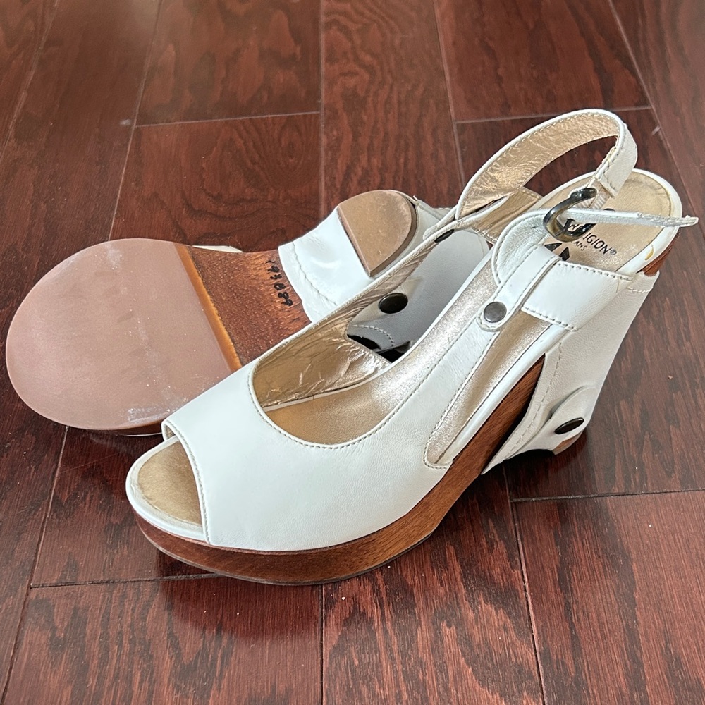 INCREDIBLE vintage HANDMADE Brazil leather wedge heel sandals TRUE RELIGION  9